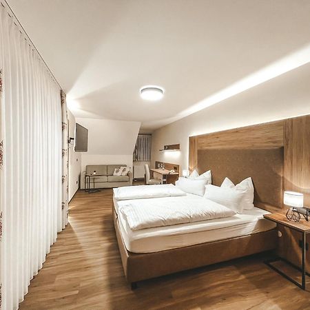 Hotel Badischer Hof Биберах Экстерьер фото