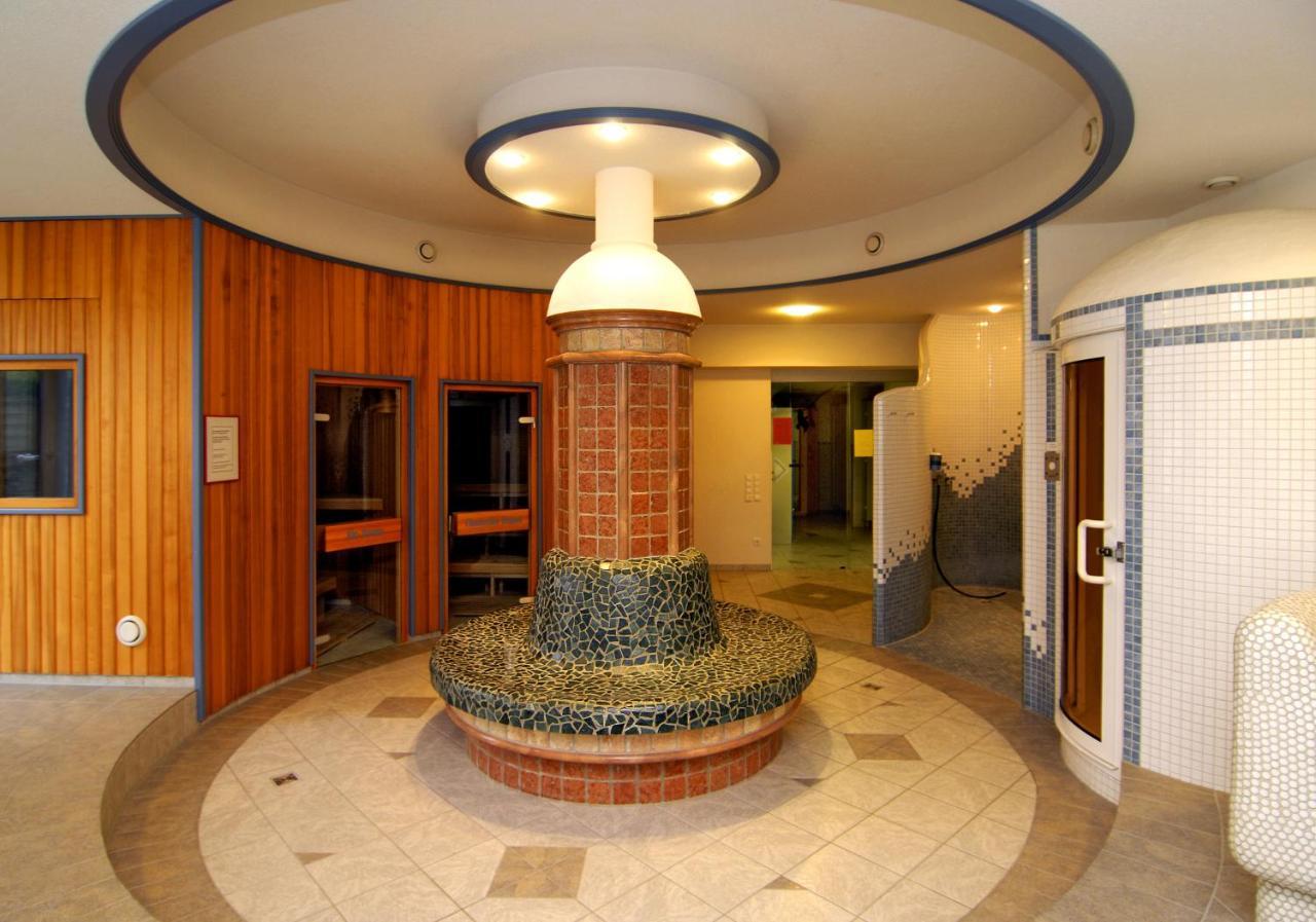 Hotel Badischer Hof Биберах Экстерьер фото